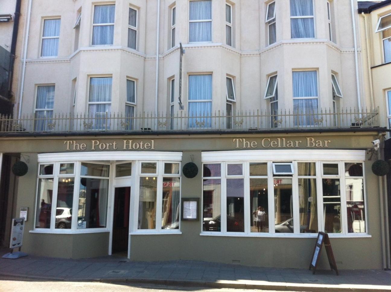 The Port Hotel Portrush Luaran gambar